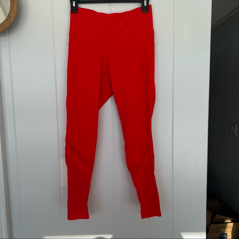 ⚡️SOLD⚡️ Old Navy Women's High-Waisted Elevate 7/8-Length Leggings - Picture 14 of 14